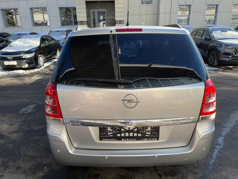 Opel Zafira 2008