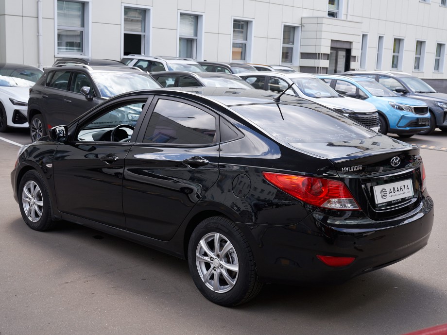 Hyundai Solaris 2011