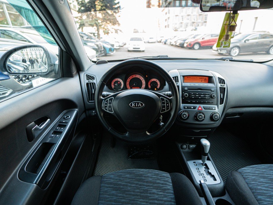 KIA Ceed 2009