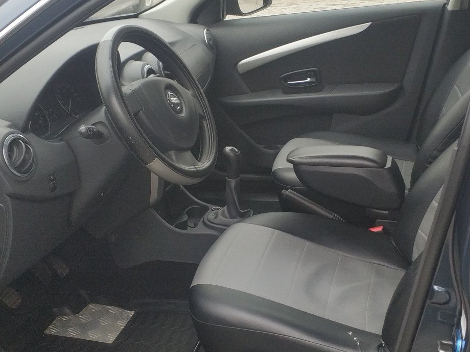 Nissan Almera 2015