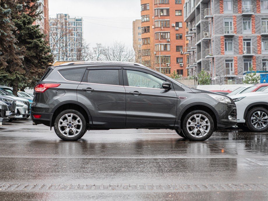 Ford Kuga 2016