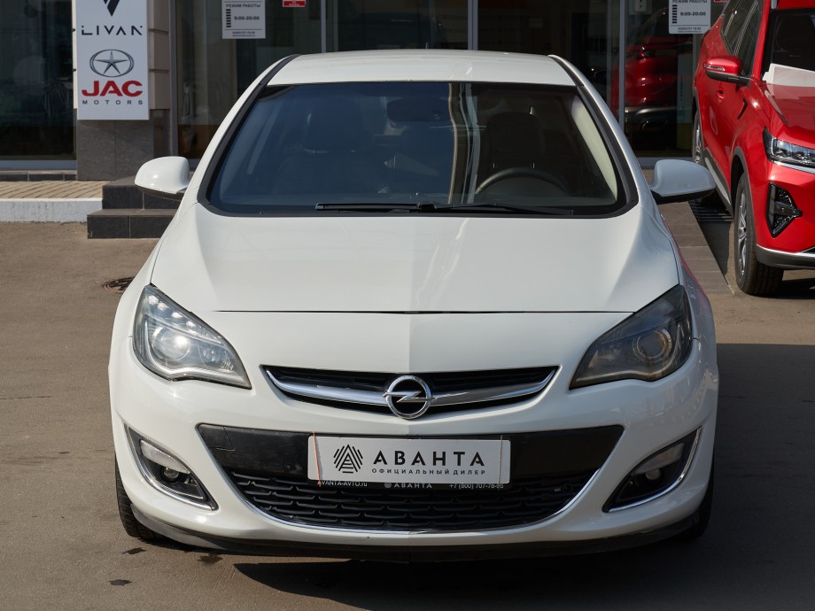 Opel Astra 2013