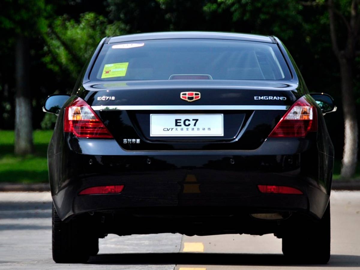 Geely Emgrand EC7 Седан