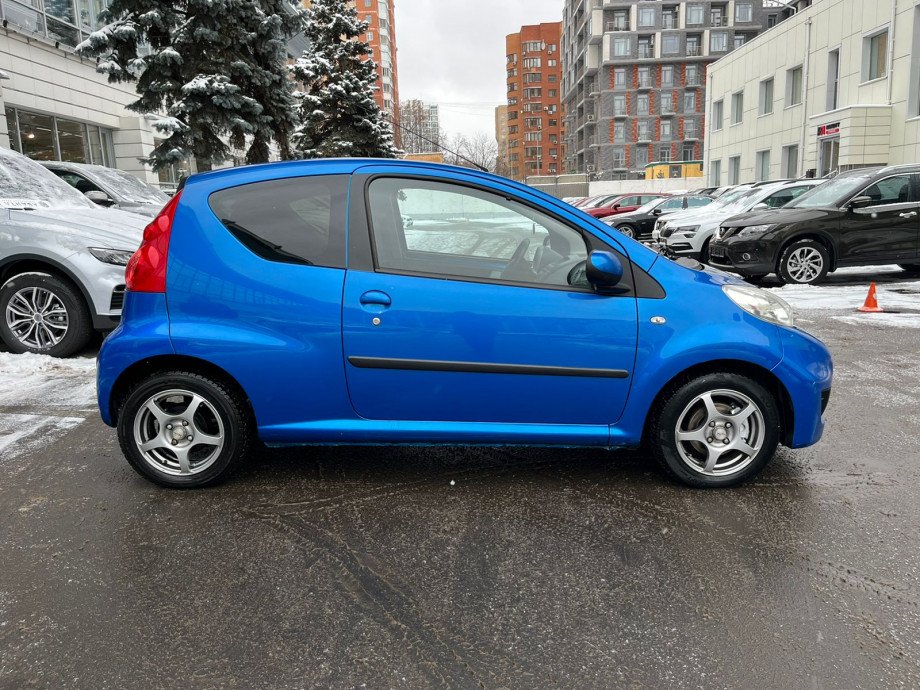 Peugeot 107 2011