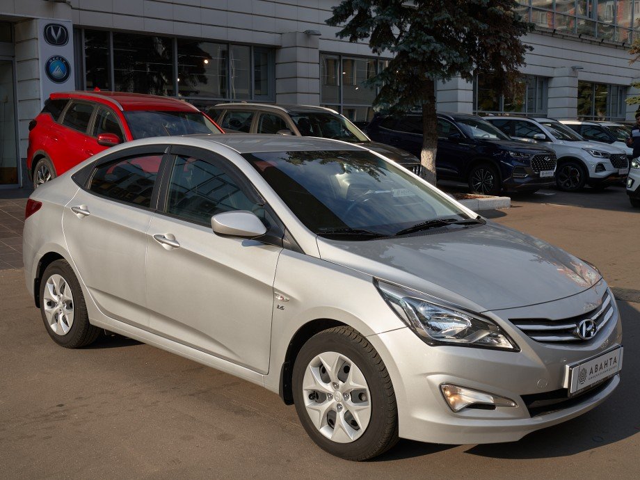 Hyundai Solaris 2016