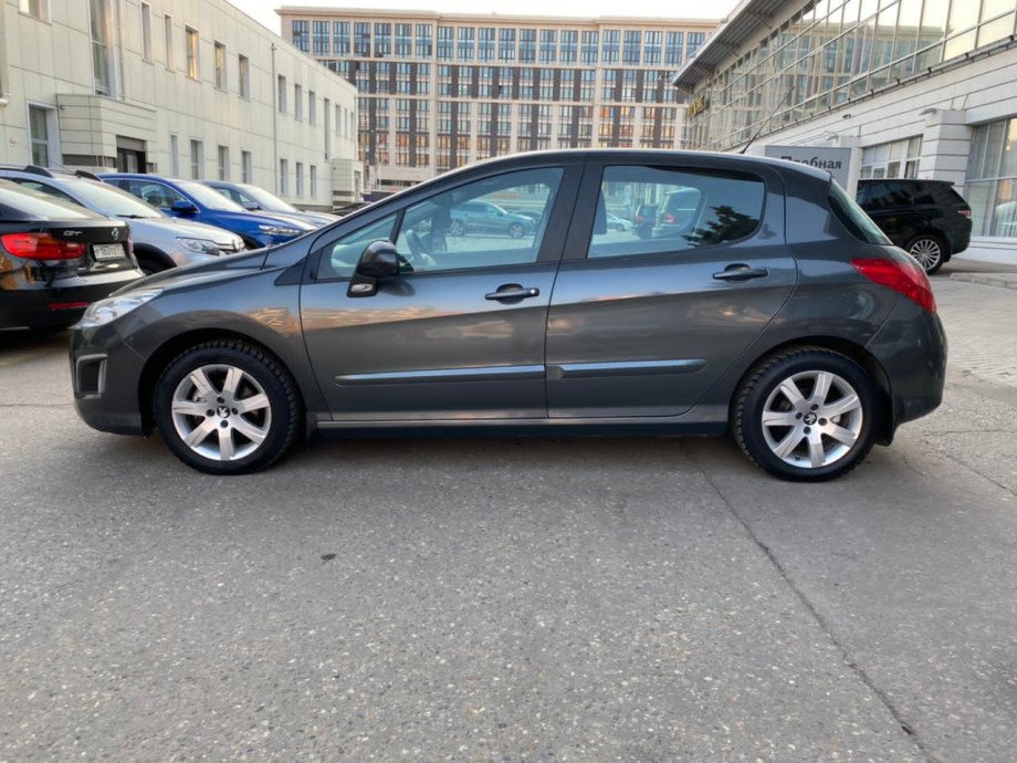 Peugeot 308 2013