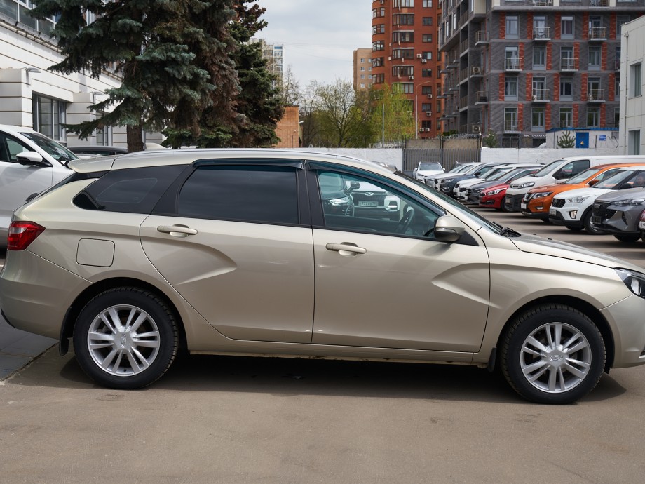 ВАЗ (LADA) Vesta 2018