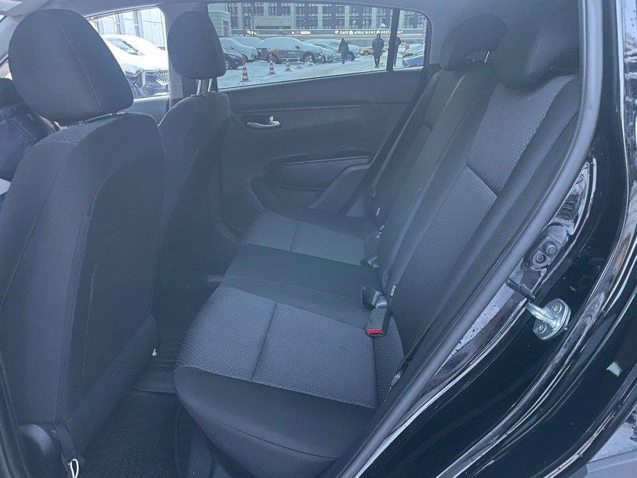 KIA Rio X 2021