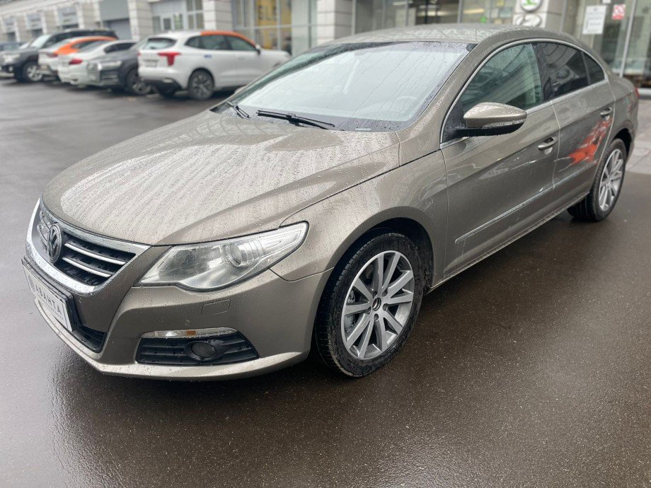 Volkswagen Passat 2010