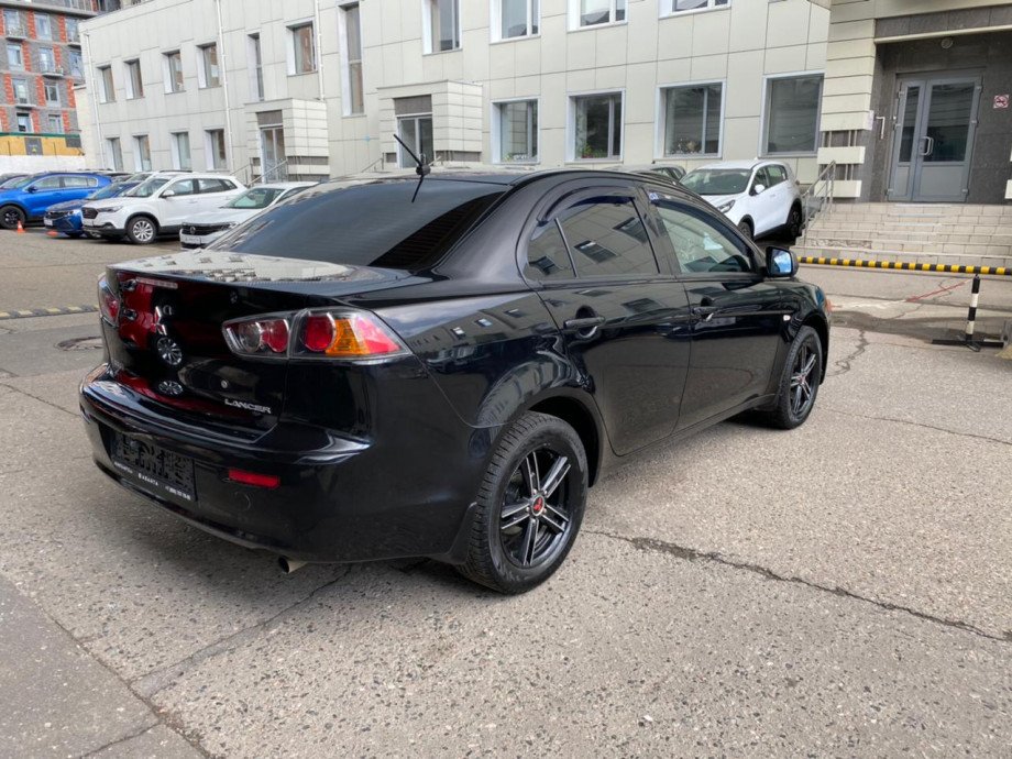 Mitsubishi Lancer 2012