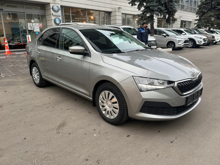 Skoda Rapid 2021