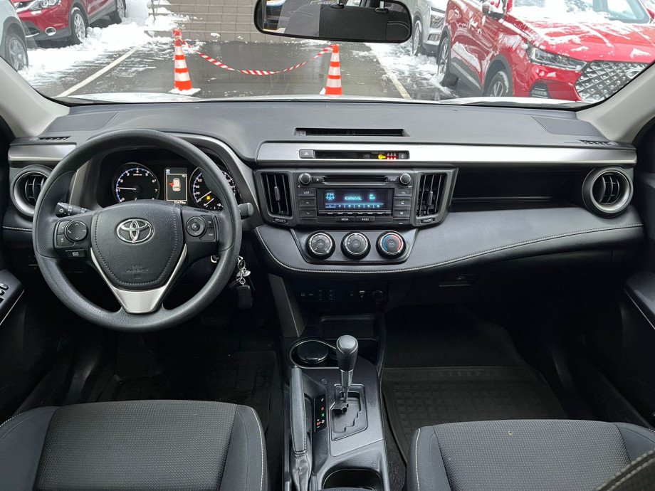 Toyota RAV4 2017