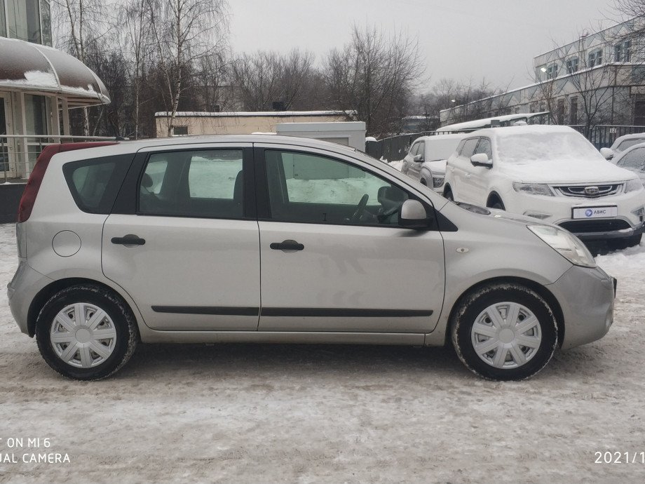 Nissan Note 2011