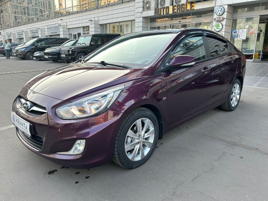 Hyundai Solaris 2012