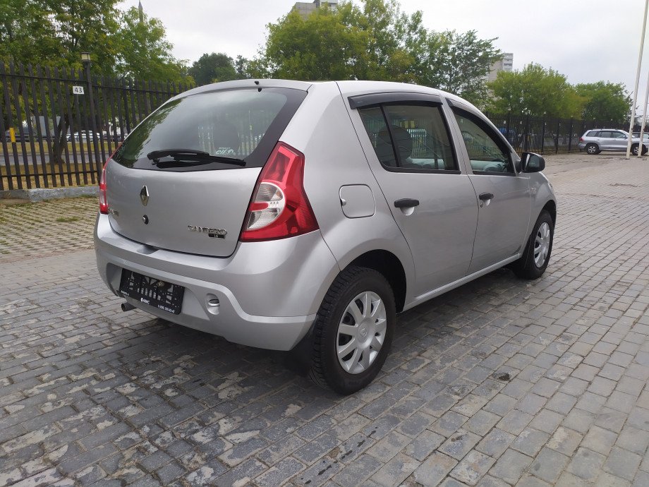 Renault Sandero 2013