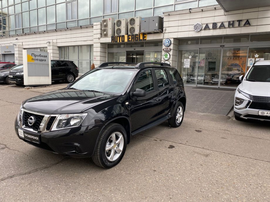 Nissan Terrano 2015