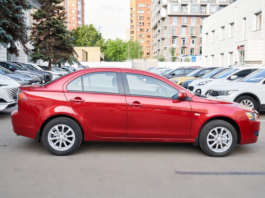 Mitsubishi Lancer 2011