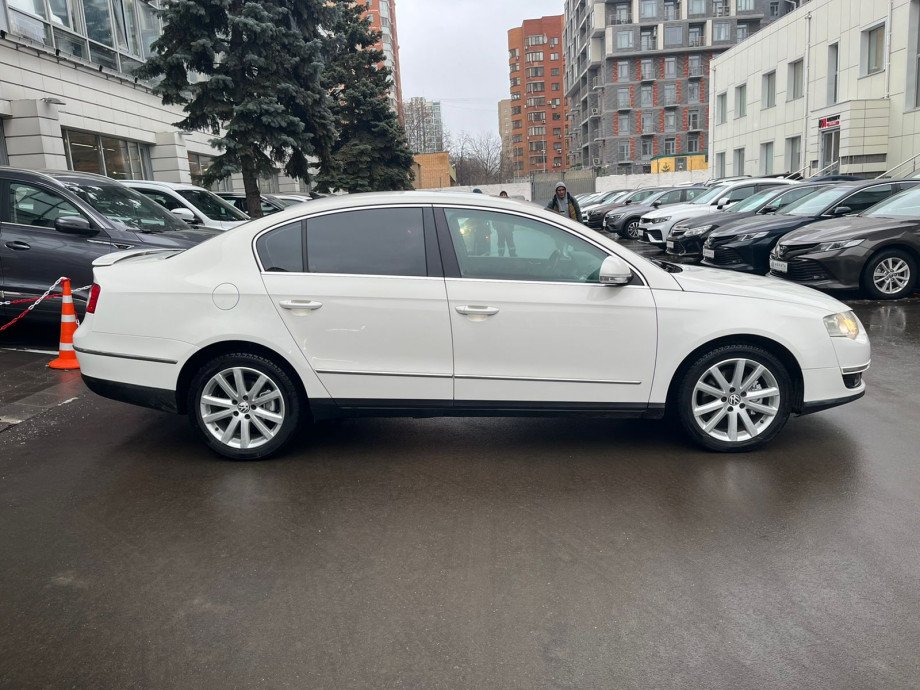 Volkswagen Passat 2010