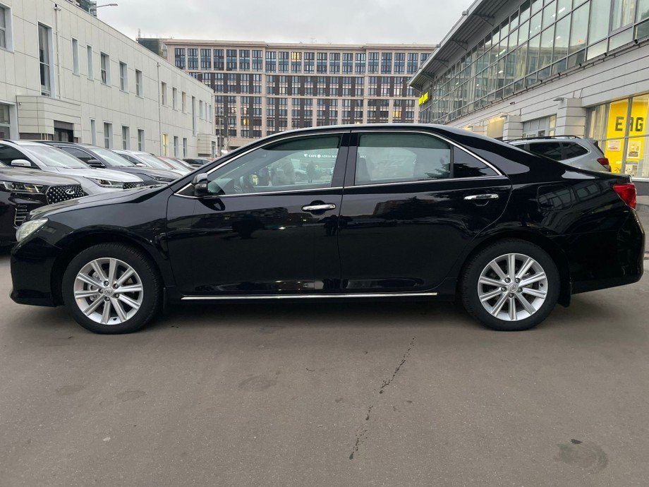 Toyota Camry 2011