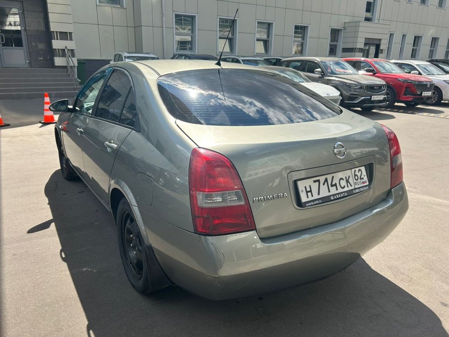 Nissan Primera 2006