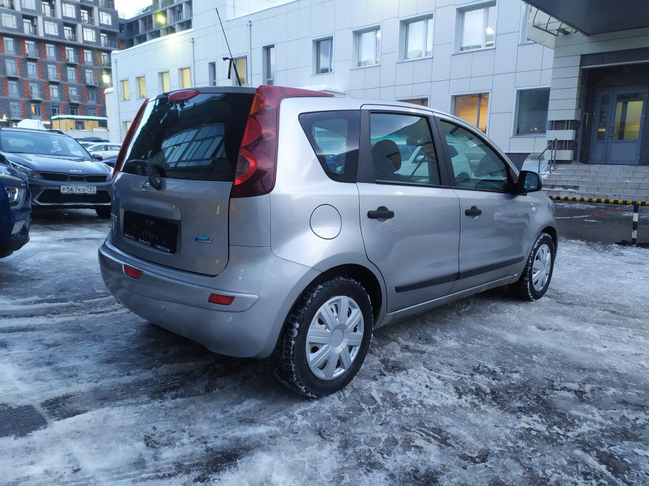 Nissan Note 2011