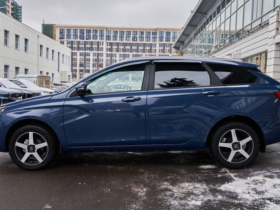 ВАЗ (LADA) Vesta 2018