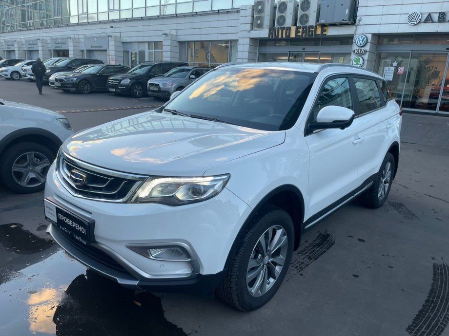 Geely Atlas 2021