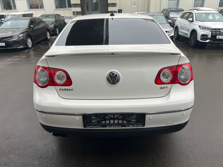 Volkswagen Passat 2010