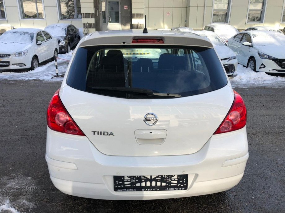 Nissan Tiida 2013