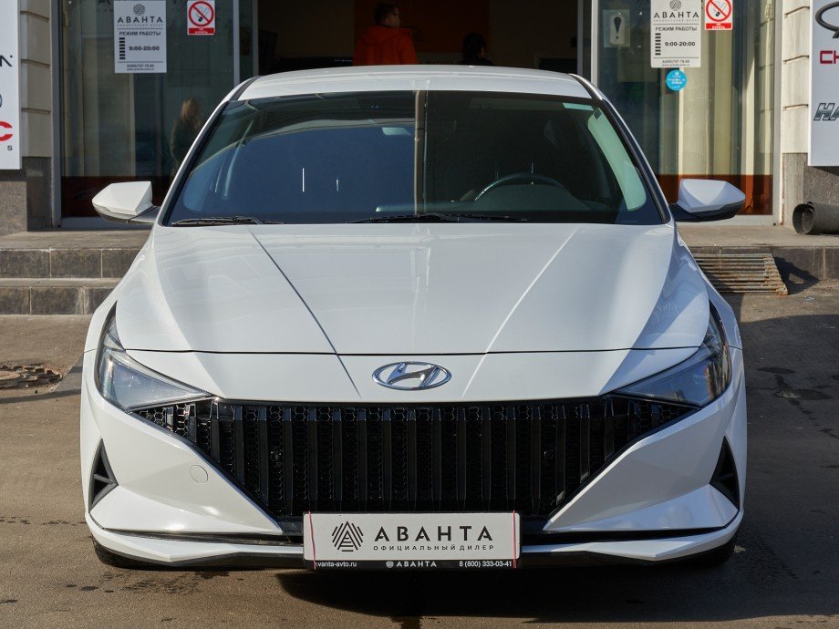 Hyundai Elantra 2020