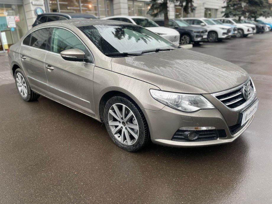 Volkswagen Passat 2010