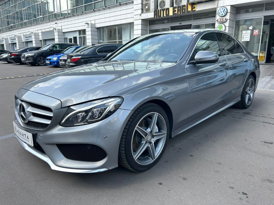 Mercedes-Benz C-класс 2015