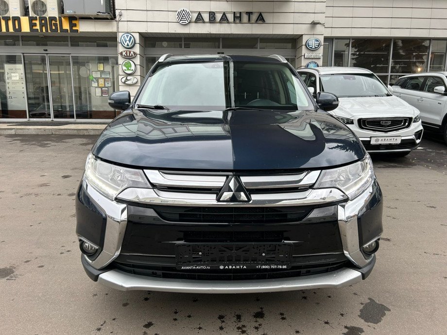 Mitsubishi Outlander 2020