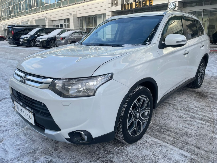 Mitsubishi Outlander 2014