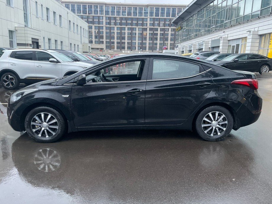 Hyundai Elantra 2015