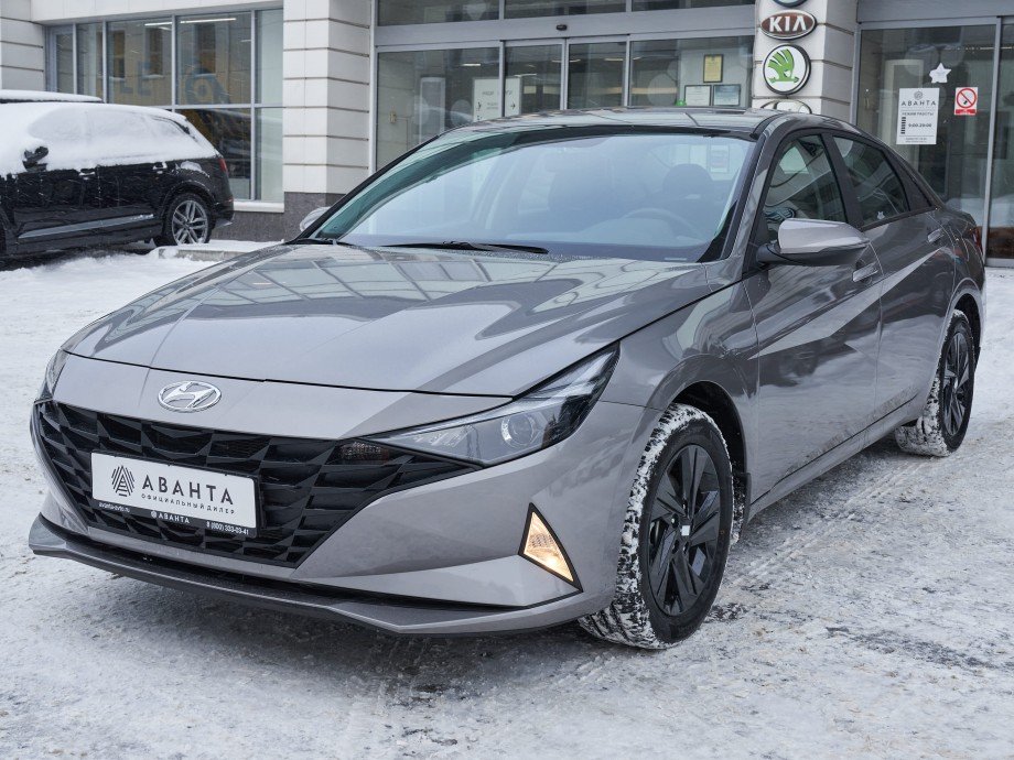 Hyundai Elantra 2023