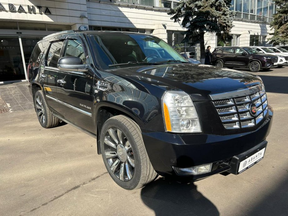 Cadillac Escalade 2013