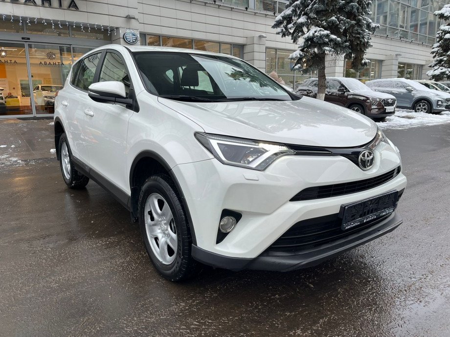 Toyota RAV4 2017