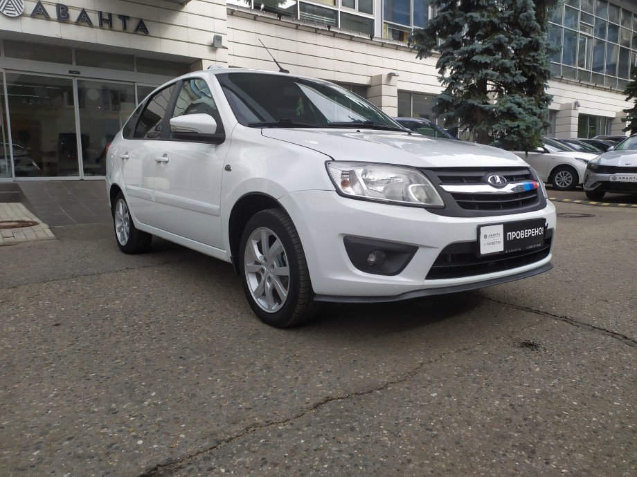 ВАЗ (LADA) Granta 2015