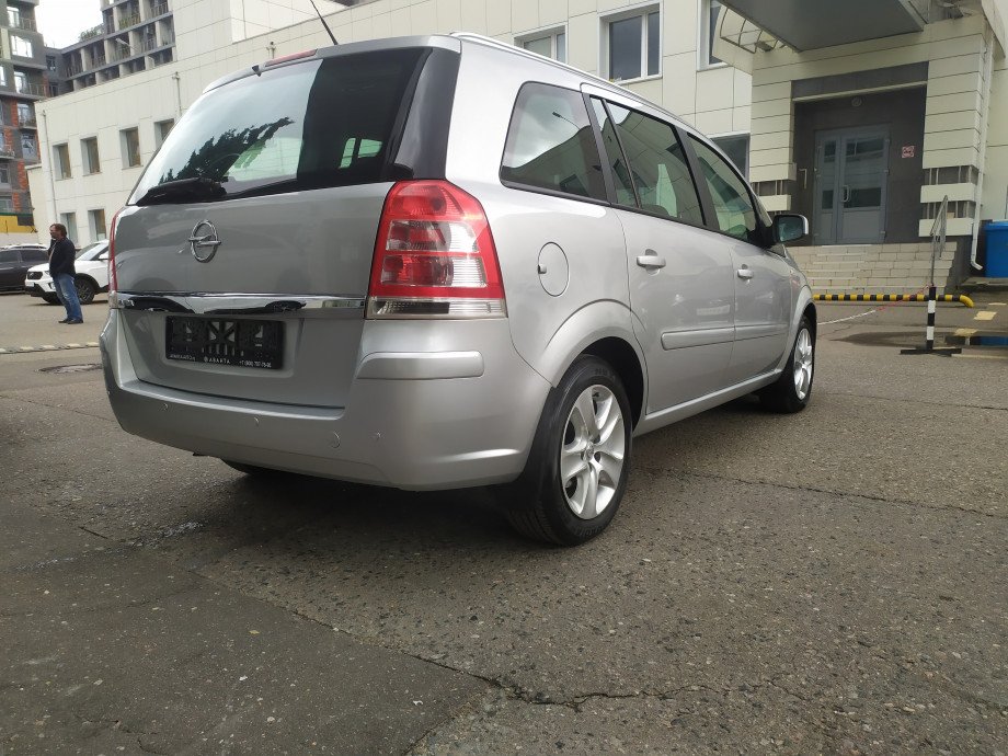 Opel Zafira 2013