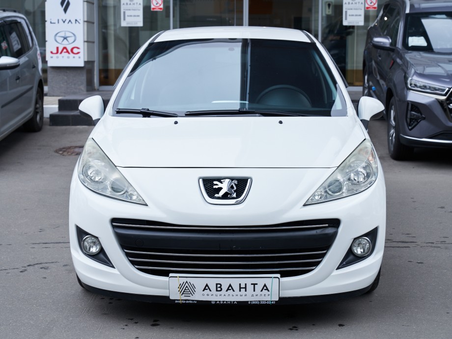 Peugeot 207 2011