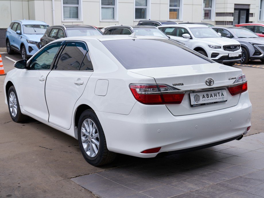 Toyota Camry 2017